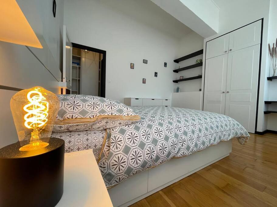 L'Appartement Tomey Avec Parking Carcassonne Exterior photo