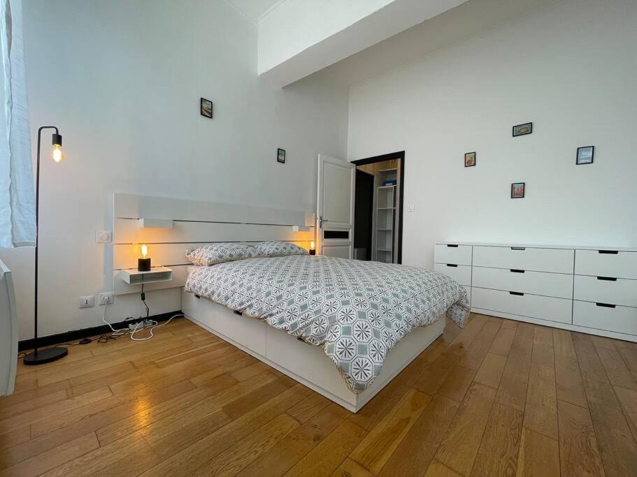 L'Appartement Tomey Avec Parking Carcassonne Exterior photo